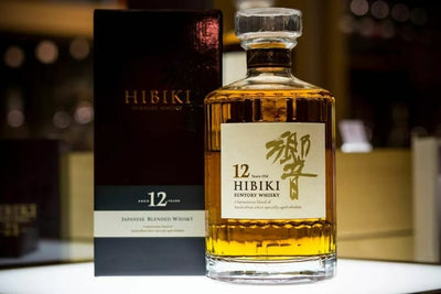 Suntory 如何透過不同蒸餾廠原酒和調和技術塑造 Hibiki 產品線特色？